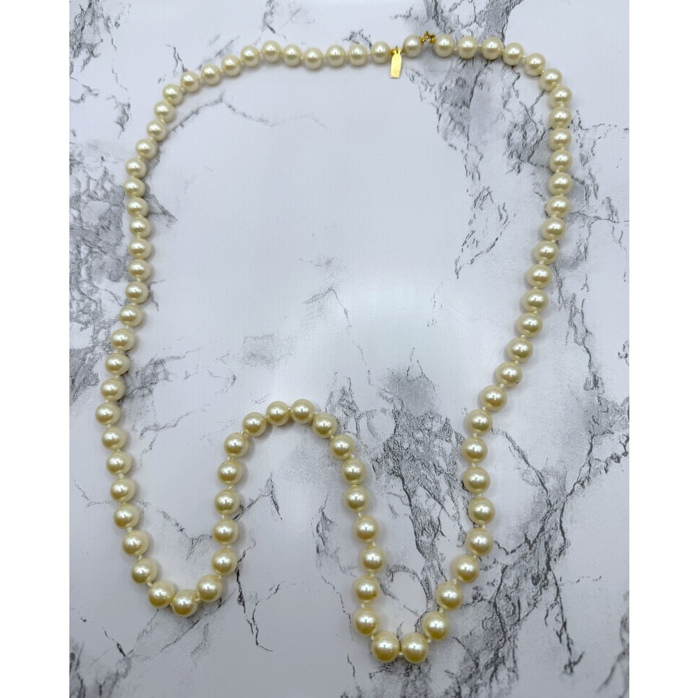Marvella 28" Opera Pearl Necklace 7.7mm Knotted Signed - Picture 2 of 5